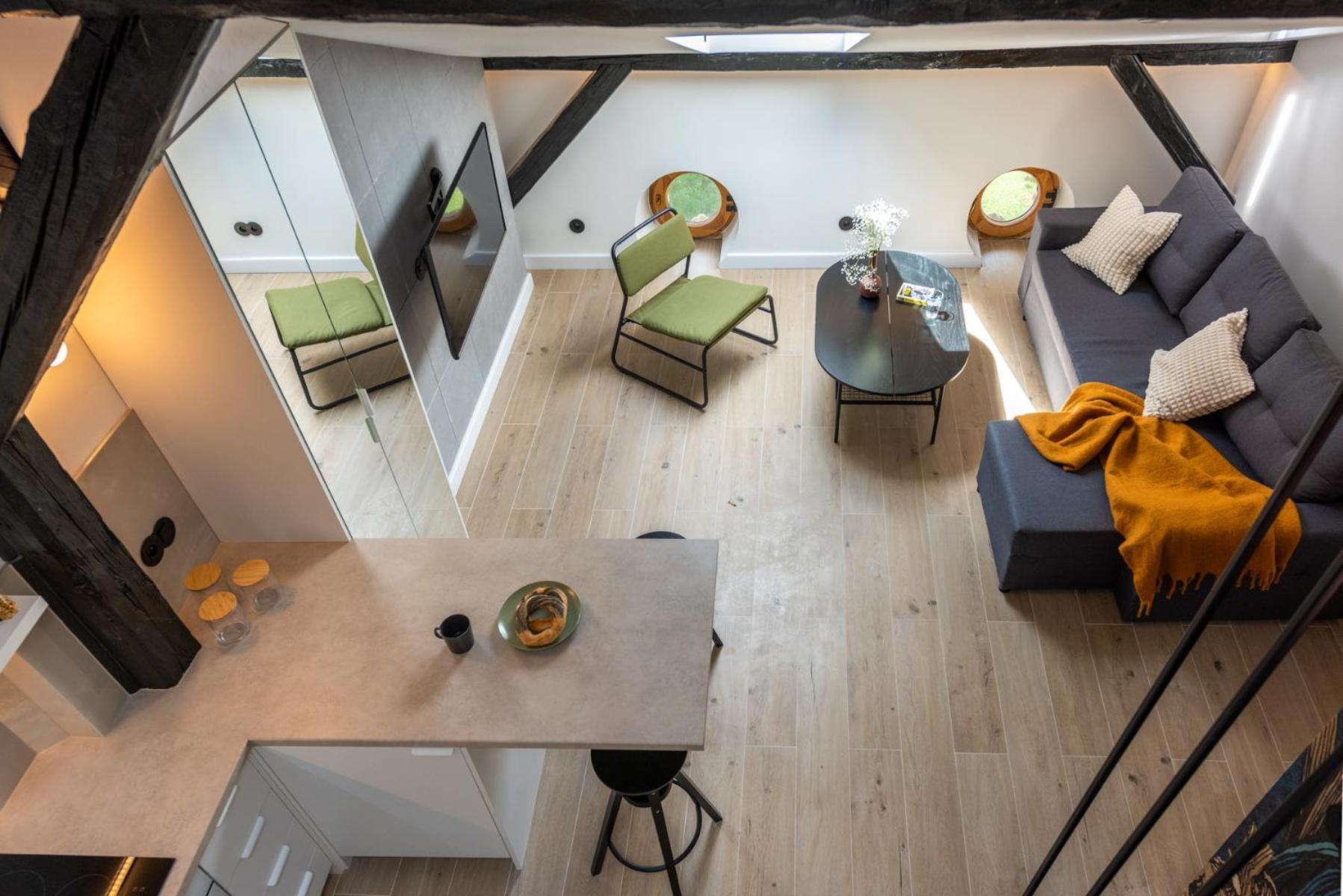 Skyline Apartment